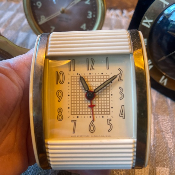 5 clocks Thomas, Westclox, Telechron-free shipping - Picture 6 of 8